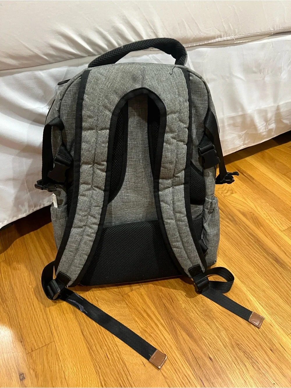 Pre-Owned: Hap Tim Diaper Backpack